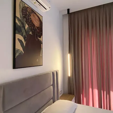 Apartment Jasemin Blloku Tirana
